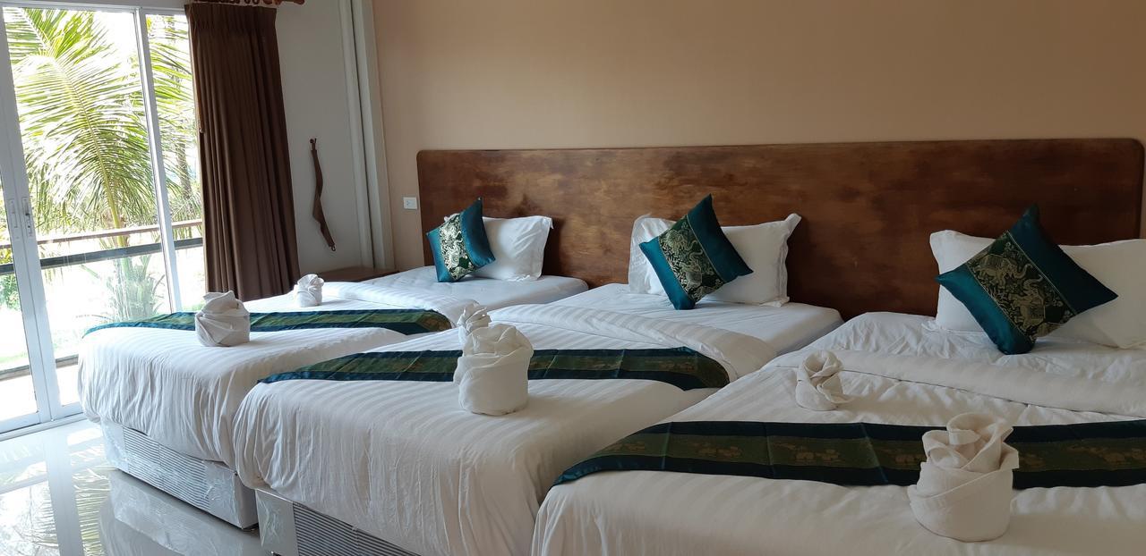 Hadthong Resort Pak Phayun Habitación foto